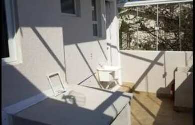 Imagem: A casa em condomínio possui 2 Dormitórios, 1 Banheiro, 2 Vagas