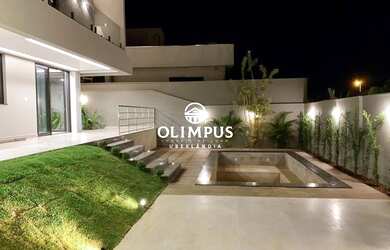 Imagem: A casa em condomínio possui 4 Dormitórios, 5 Banheiros, 4