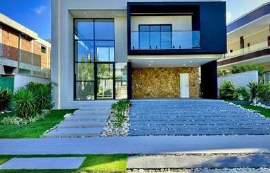 Imagem: A casa em condomínio possui 4 Dormitórios, 5 Banheiros, 4