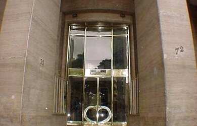 Imagem: O depósito possui 31m² de Área e está localizado em Centro