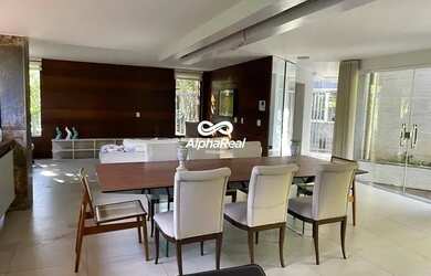 Imagem: A casa em condomínio possui 3 Dormitórios, 4 Banheiros, 2