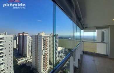 Imagem: O apartamento possui 3 Dormitórios, 5 Banheiros, 3 Vagas na