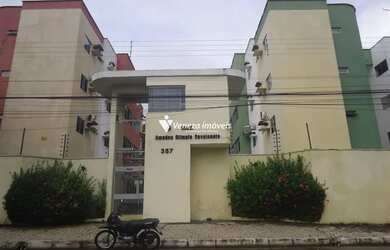 Imagem: O apartamento possui 3 Dormitórios, 1 Banheiro, 1 Vaga na garagem