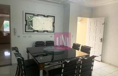 Imagem: A casa possui 3 Dormitórios, 1 Banheiro, 3 Vagas na garagem