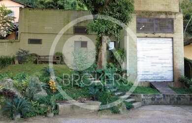 Imagem: O depósito possui 711m² de Área e está localizado em Vargem