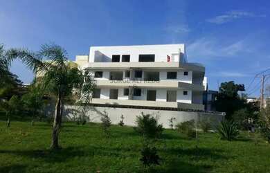 Imagem: O apartamento na cobertura possui 3 Dormitórios, 1 Banheiro