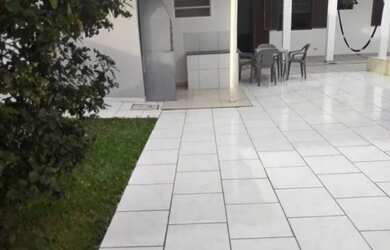 Imagem 5: Aluga-se casa na praia com piscina Coroados, em Guaratuba-PR