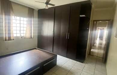 Imagem 6: Casa para Locação em Contagem, Lúcio de Abreu, 3 dormitórios, 1 suíte, 1 banheiro, 2 vagas