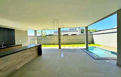 Imagem: A casa em condomínio possui 3 Dormitórios, 5 Banheiros, 4