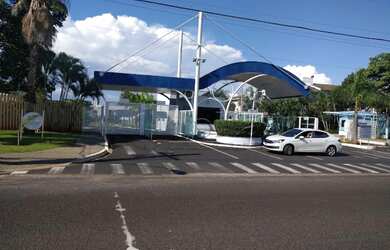 Imagem 11: Casa no condomínio Royal Park disponível para venda em Uberlândia-MG