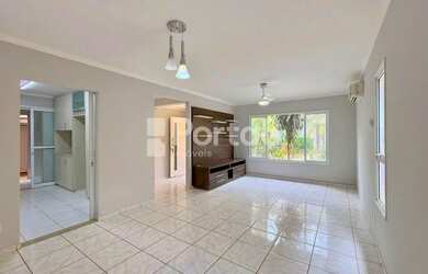 Imagem: A casa em condomínio possui 3 Dormitórios, 2 Banheiros, 2