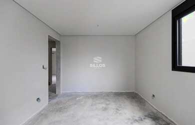 Imagem 12: Sobrado triplex à venda com 3 quartos no Boa Vista em Curitiba