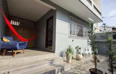 Imagem: A casa em condomínio possui 3 Dormitórios, 4 Banheiros, 1