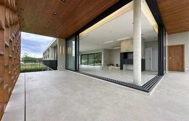 Imagem 7: Casa altíssimo padrão em condomínio com ACESSO PARTICULAR a lagoa no...