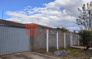 Imagem 6: Casa em Montes Claros, no bairro Jaraguá, à venda