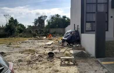 Imagem: O terreno possui 270m² de Área e está localizado em Laranjal