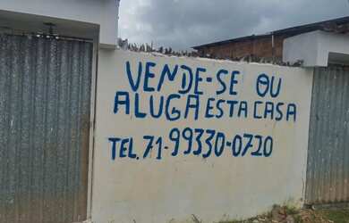 Imagem: A casa possui 2 Dormitórios, 1 Banheiro, 3 Vagas na garagem