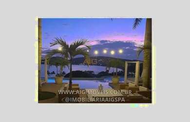 Imagem: A casa possui 5 Dormitórios, 5 Banheiros, 4 Vagas na garagem