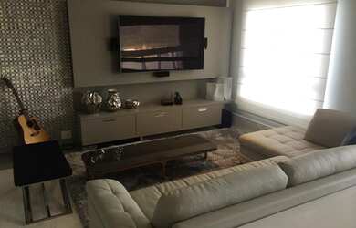 Imagem 4: Apartamento para venda possui 189 metros quadrados com 4 quartos em Ponta da Praia - Santo