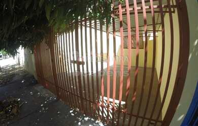 Imagem 1: São José do Rio Preto - Casa Padrão - Jardim Arroyo