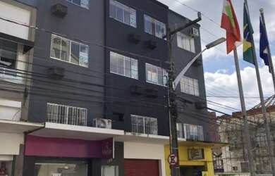 Imagem: O depósito possui 38m² de Área e está localizado em Centro