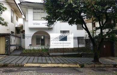 Imagem: O depósito possui 1 Vaga na garagem, 400m² de Área e está