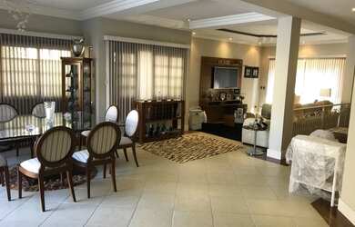 Imagem 4: Linda casa em condomínio de alto padrão na Granja Viana