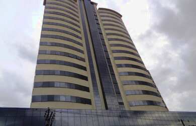 Imagem: O depósito possui 2 Vagas na garagem, 65m² de Área e está