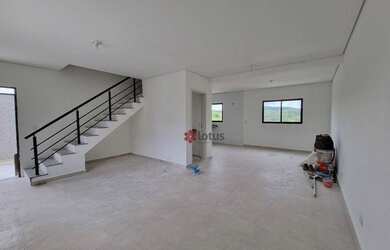 Imagem 14: Linda Casa à Venda na Rua Flores do Guarujá - Portal dos Ipês