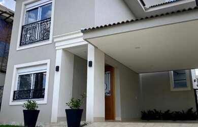 Imagem: A casa em condomínio possui 3 Dormitórios, 5 Banheiros, 4