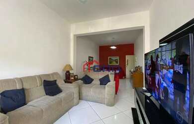 Imagem: A casa possui 5 Dormitórios, 5 Banheiros, 4 Vagas na garagem