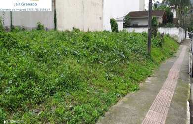 Imagem: O terreno possui 1.288m² de Área e está localizado em Nações