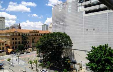 Imagem: O depósito possui 2 Vagas na garagem, 119m² de Área e está