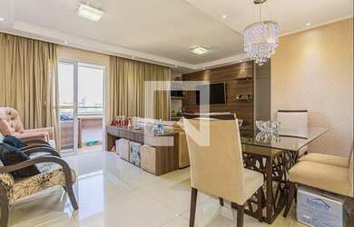 Imagem: O apartamento possui 3 Dormitórios, 2 Banheiros, 1 Vaga na