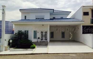 Imagem: A casa em condomínio possui 3 Dormitórios, 5 Banheiros, 5