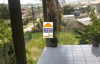 Imagem: A casa possui 2 Dormitórios, 3 Banheiros, 3 Vagas na garagem