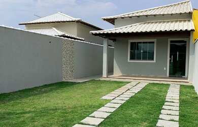 Imagem: A casa possui 2 Dormitórios, 2 Banheiros, 1 Vaga na garagem