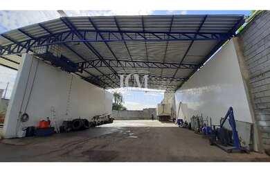 Imagem: O depósito possui 500m² de Área e está localizado em Dona