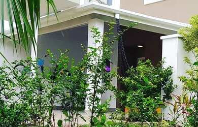 Imagem: A casa em condomínio possui 3 Dormitórios, 2 Banheiros, 2