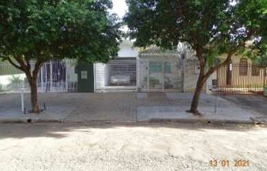 Imagem: A casa possui 1 Dormitório, 1 Banheiro, 84m² de Área e está