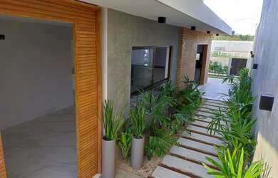 Imagem: A casa em condomínio possui 3 Dormitórios, 3 Banheiros, 2