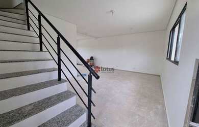 Imagem 15: Linda Casa à Venda na Rua Flores do Guarujá - Portal dos Ipês