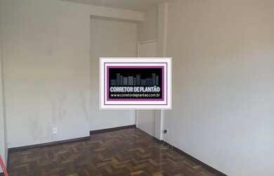 Imagem: O apartamento à venda possui 3 Dormitórios, 1 Banheiro, 1