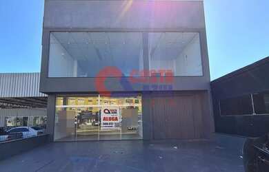 Imagem: O depósito possui 5 Vagas na garagem e 496m² de Área e está