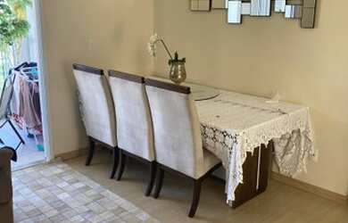 Imagem: O apartamento possui 3 Dormitórios, 3 Banheiros, 2 Vagas na