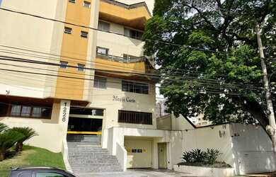 Imagem: O apartamento possui 3 Dormitórios, 2 Banheiros, 1 Vaga na