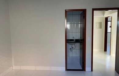 Imagem 6: Venda Casa - 110m2 - 3 dormir. Sdo 1 suíte - Venda 370.000 - Jardim Jockey...