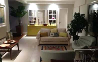 Imagem: O apartamento possui 4 Dormitórios, 4 Banheiros, 3 Vagas na