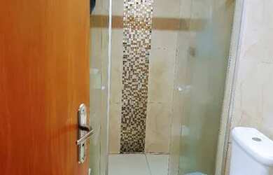 Imagem: A casa possui 3 Dormitórios, 1 Banheiro, 1 Vaga na garagem