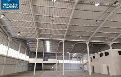 Imagem: O depósito possui 2.700m² de Área e está localizado em